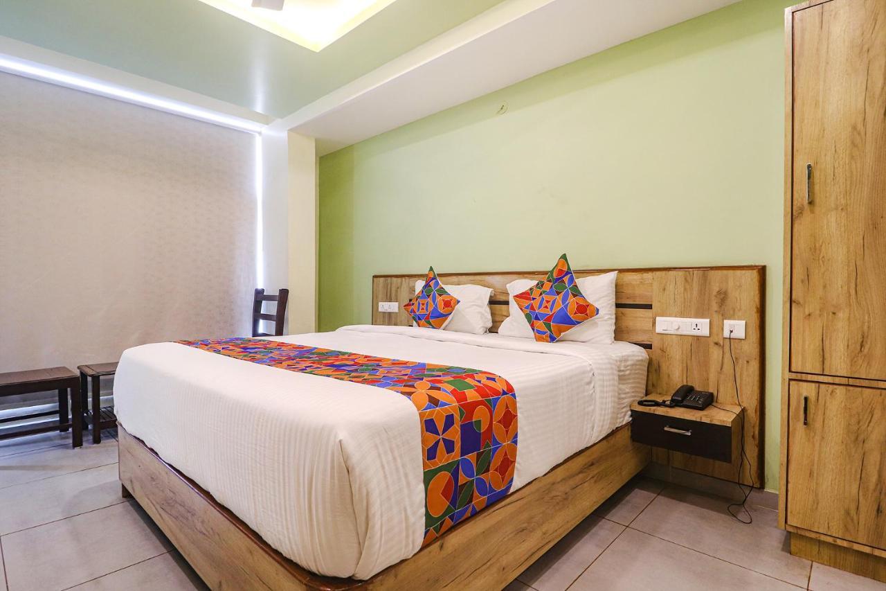 Fabhotel Sva Визакхапатнам Екстериор снимка