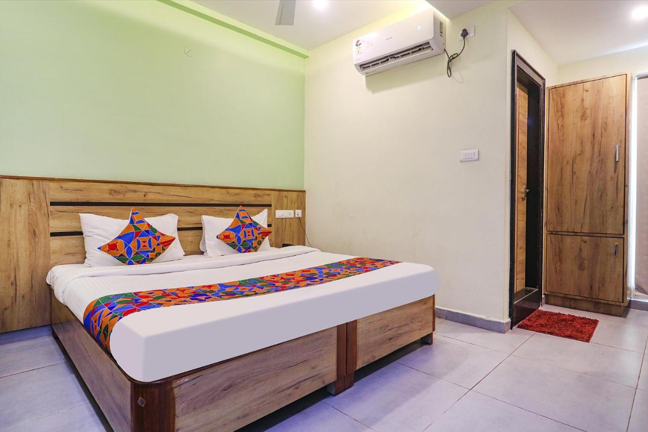 Fabhotel Sva Визакхапатнам Екстериор снимка