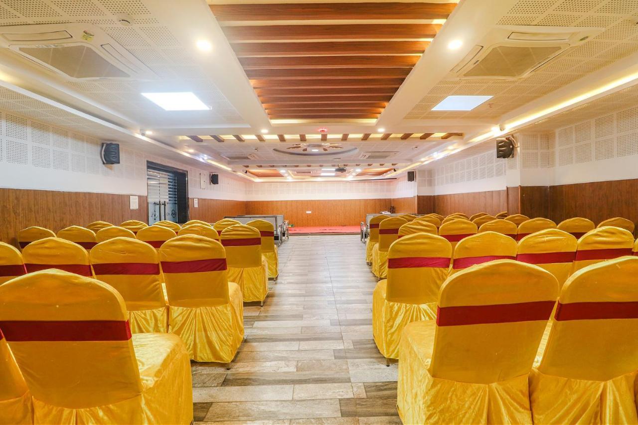 Fabhotel Sva Визакхапатнам Екстериор снимка